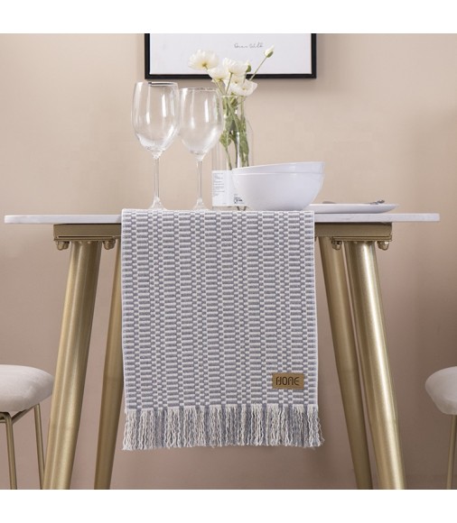 Hot Selling Modern Style Natural Table Runner Decorations Table Cloth Runner Cotton Woven Farmhouse Dining Table Runner 