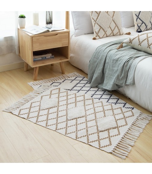 New Launch Tufting Geometric Morocan Rugs With Tassel Simple Geometric Adult Rectangle Bohemian Pattern Carpets And Rugs 