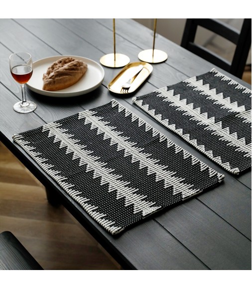 Hot Selling Boho Farmhouse Table Placemat Black And White Cotton Handmade Woven Placemats Kitchen Placemats For Dinner Parties 