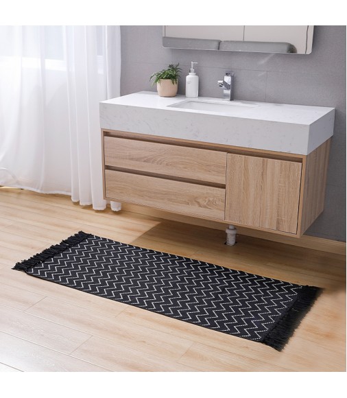 New Arrival Hot Selling Washable Handwoven Cotton Yarn Dyed Jacquard Modern Custom Triangle Floor Hallway Runner Rug 