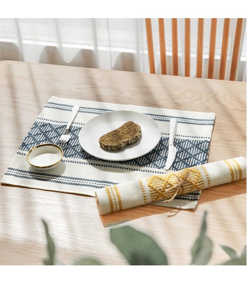 Hot Selling Wholesale Customised Jacquard Dinning Table Decor Handwoven Tassel Table Mat Boho Modern Farmhouse Dining Placemats 