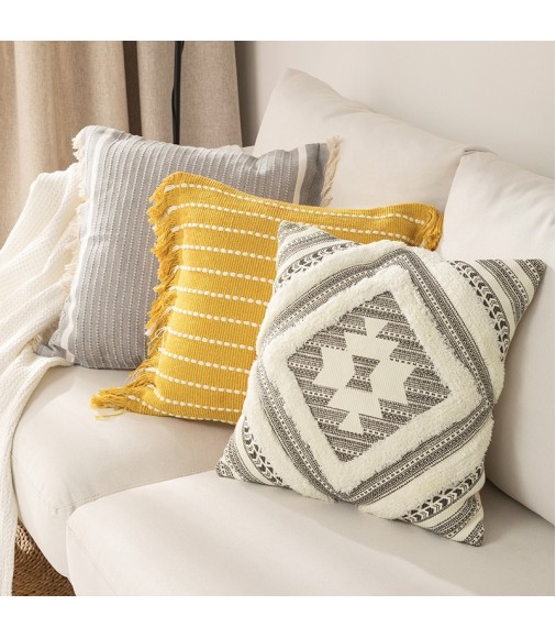 New Christmas Fashion Tufted Boho Luxury Throw Pillow Covers European Cream Cushion Covers Decorative Home Throw Pillowcase 