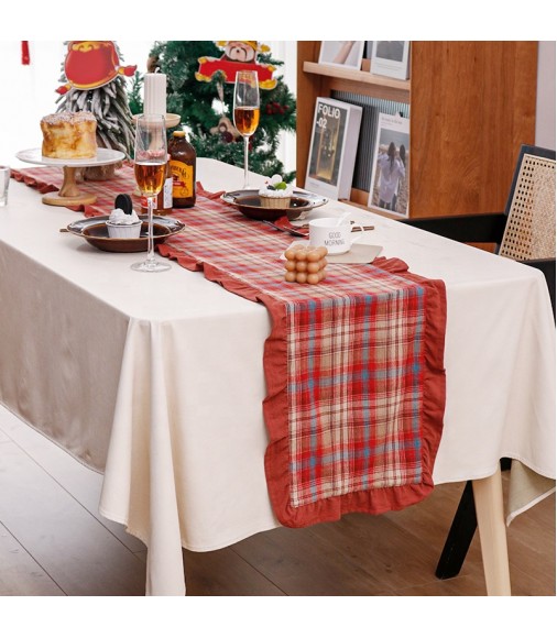 Chinese New Year Festival Decorations 100% Cotton Woven Red Yarn Dyed Plaid Table Runner For Table Decor 