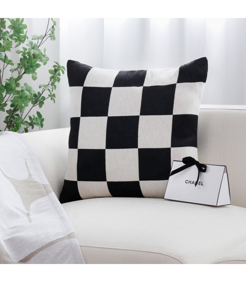 New Arrivals Rts Chenille Woven Jacquard Washable Soft Checkerboard Throw Pillow Covers For Home Decor 