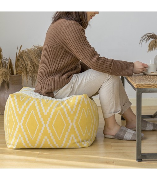 Wholesale Modern New Design Moroccan Pouf Ottoman Floor Cushions Yellow Woven Tufting Process Kilim Floor Pouf For Living Room 