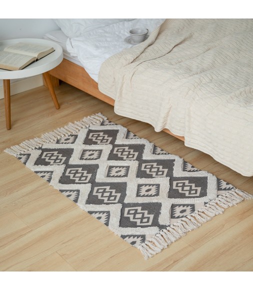 China Turkey Modern Geometric Pattern Tufted Carpet Rug Design Home Decor Custom Cotton Woven Bedroom Car Floor Mats 